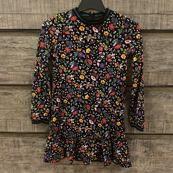 Zara Dresses & Skirts - Zara Black Long Sleeve Floral Mini